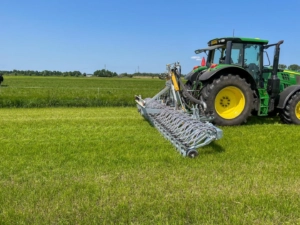 Slootsmid SGWM precisiebemester voor nauwkeurige mestaanwending in grasland