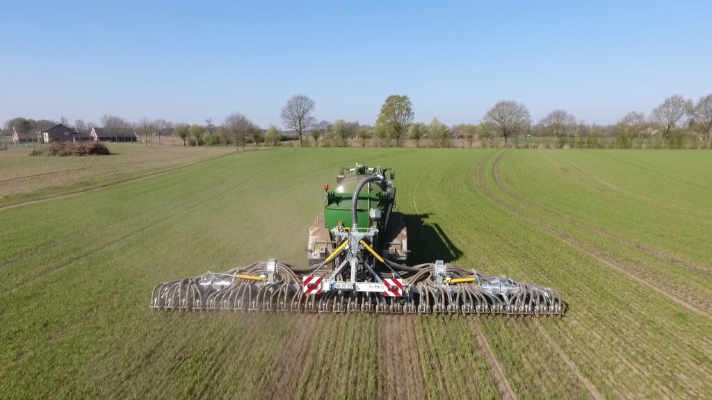 SGB Groenlandbemester in actie op het land
