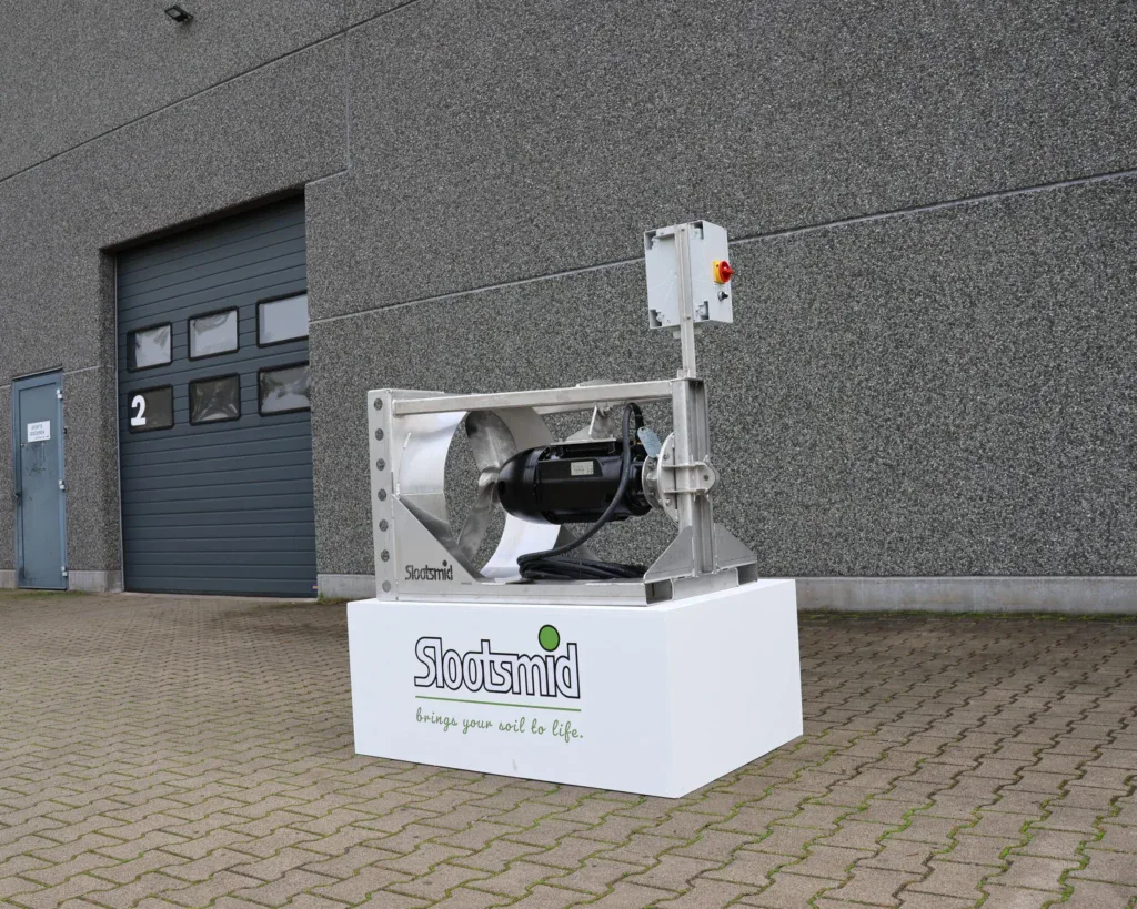 Slootsmid RVS dompelmixer voor mestmenging in mestkelders